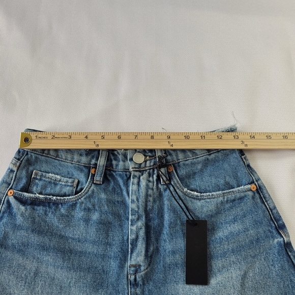 NWT Blank NYC Light Blue Jean Shorts size 27 - Picture 8 of 11